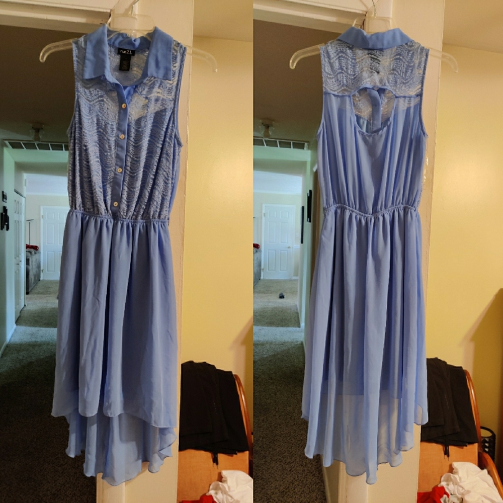 Dresses - Picture 6 of 6